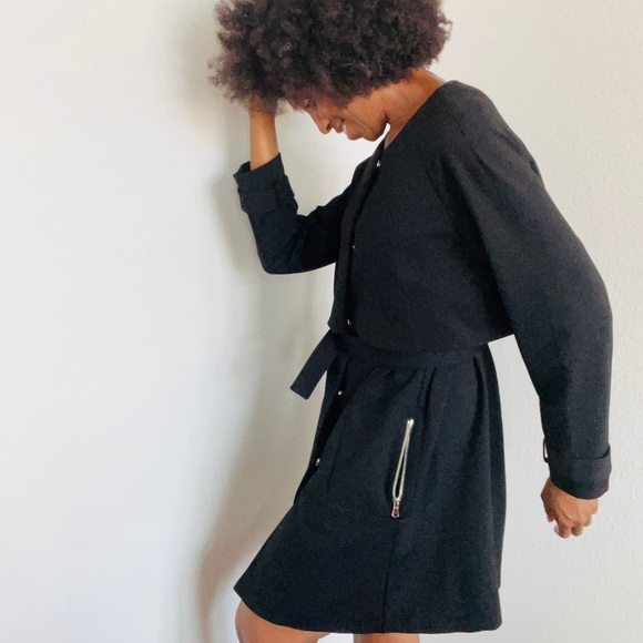 CHICO’S || SIZE 2 (US 12) || BLACK || MIDI COAT DRESS WITH BUTTONS & ZIPPERS - Picture 2 of 4
